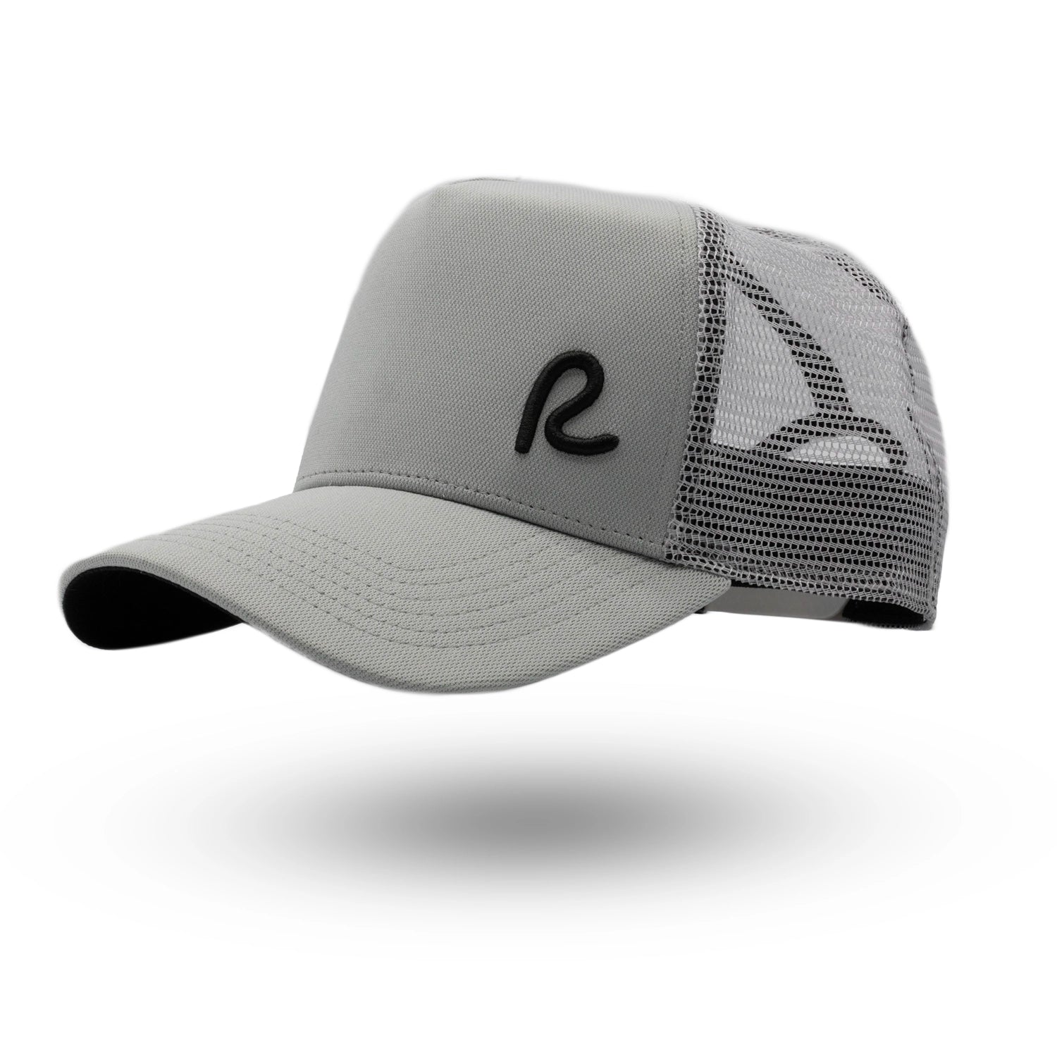 Rewired 2.0 Essential R Trucker Cap - Light Grey/Black
