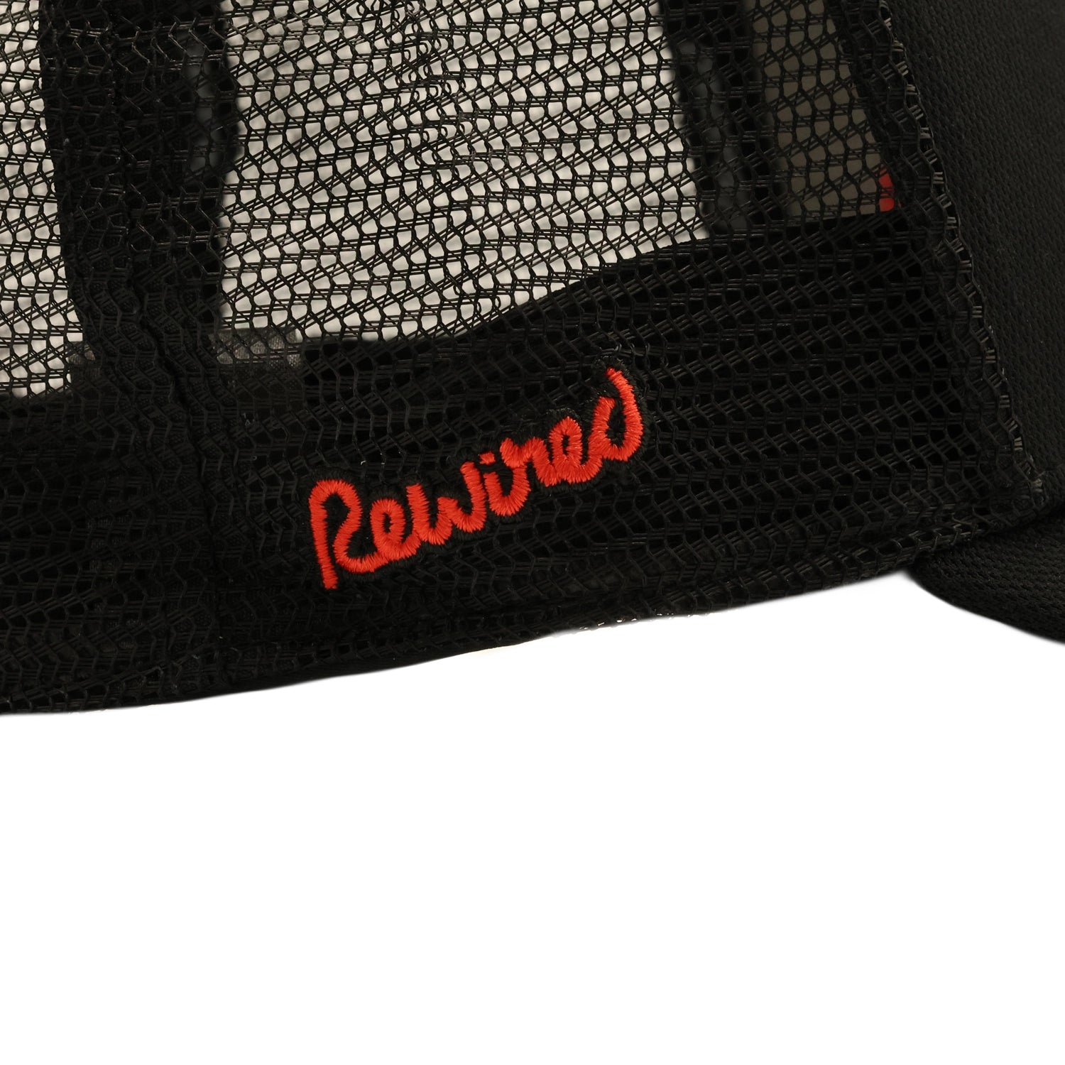 Rewired 2.0 Essential R Trucker - Black/Red - Side Script Logo