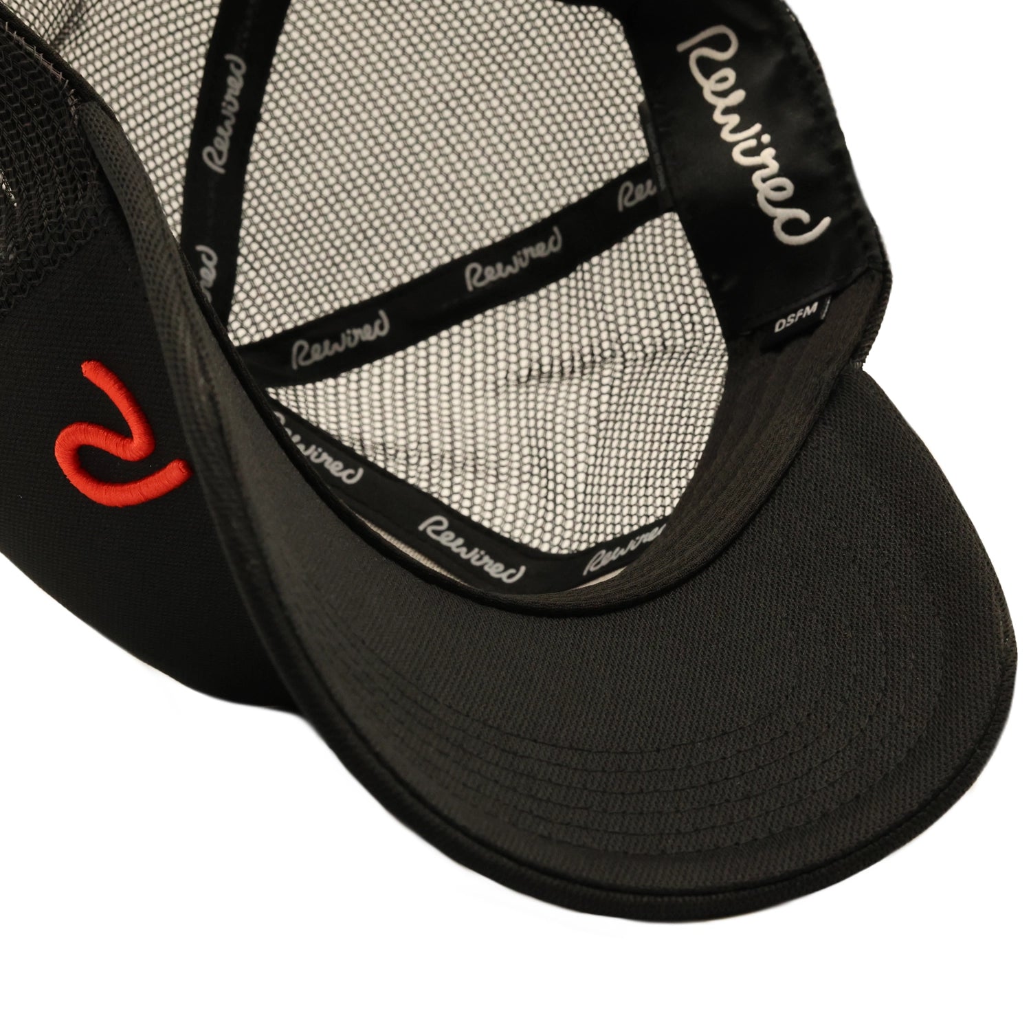 Rewired 2.0 Essential R Trucker - Black/Red - Under Visor
