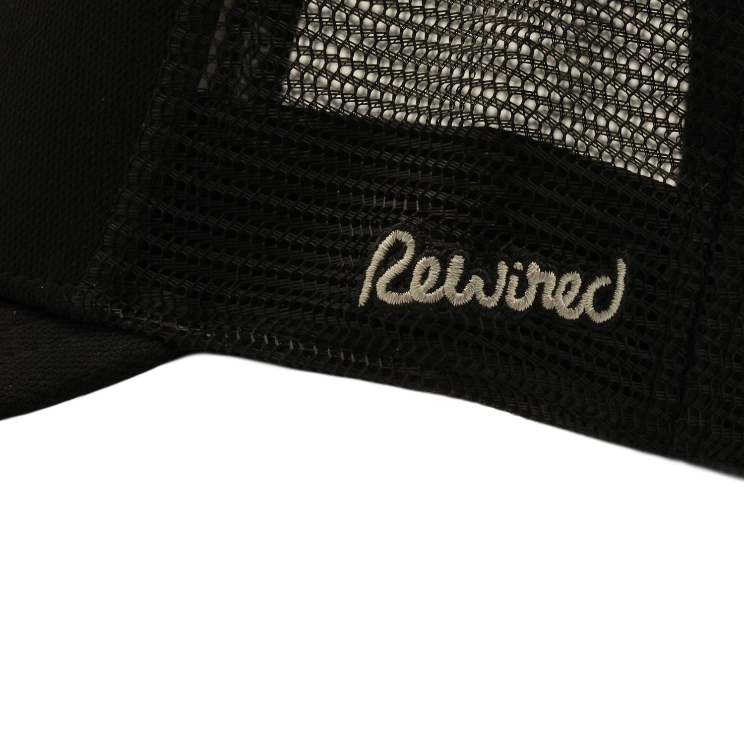 Rewired 2.0 R Trucker - Black/Light Grey - Side Script Logo