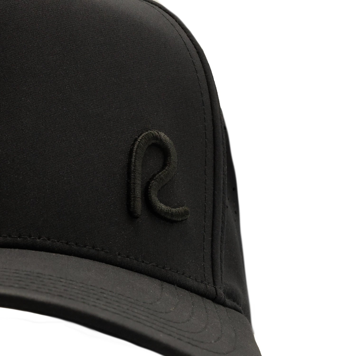 Rewired Apex Essential R Trucker - Black/Black - Front