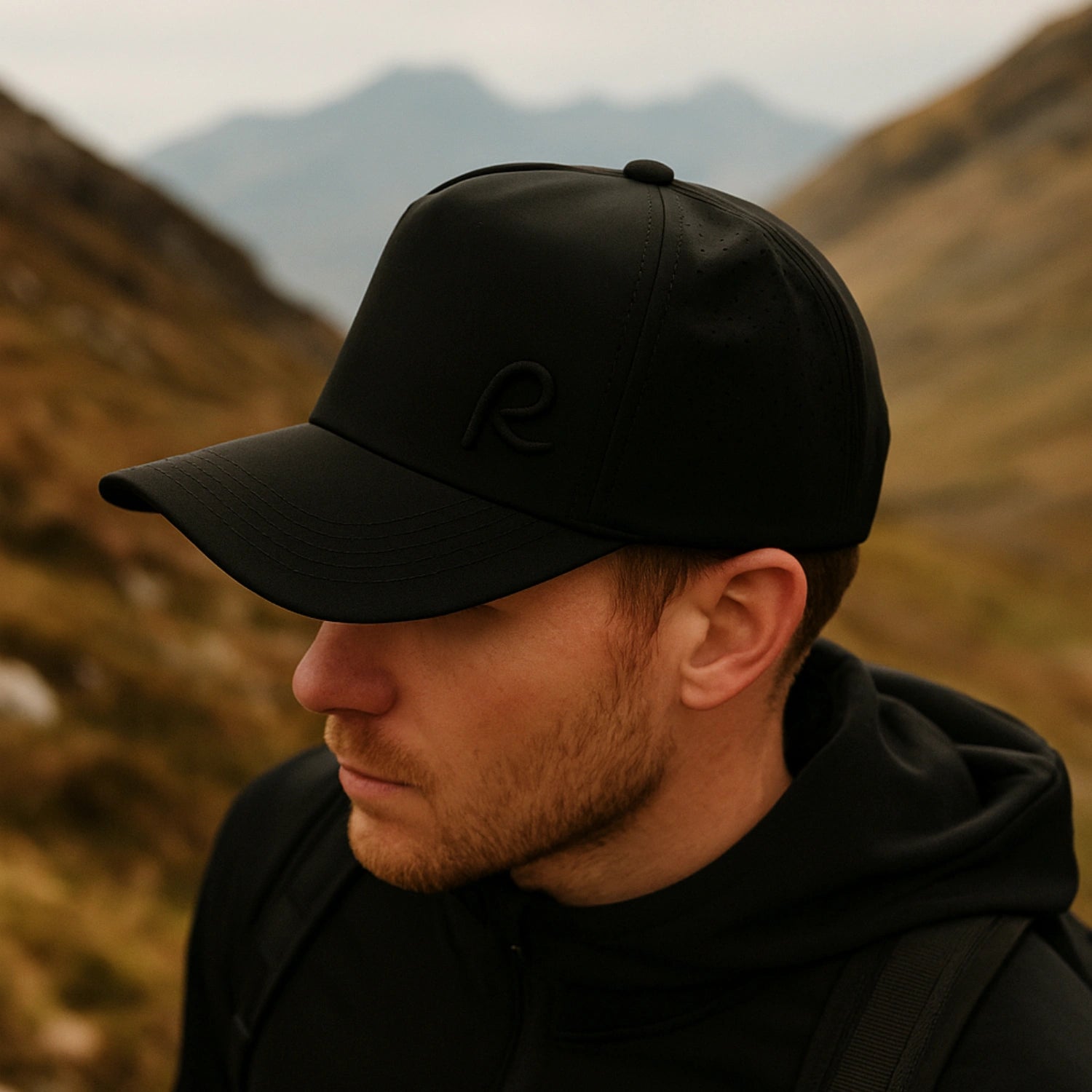 Rewired Ape Essential R Trucker - Black/Black