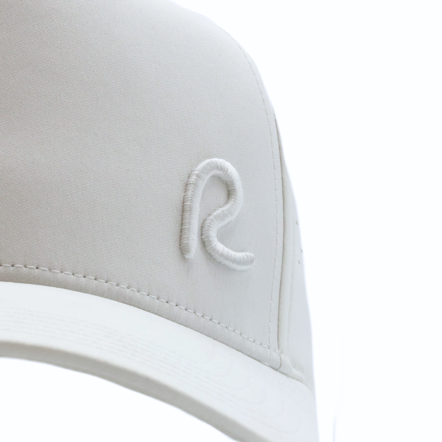 Rewired Apex Essential R Trucker - White/White - Front
