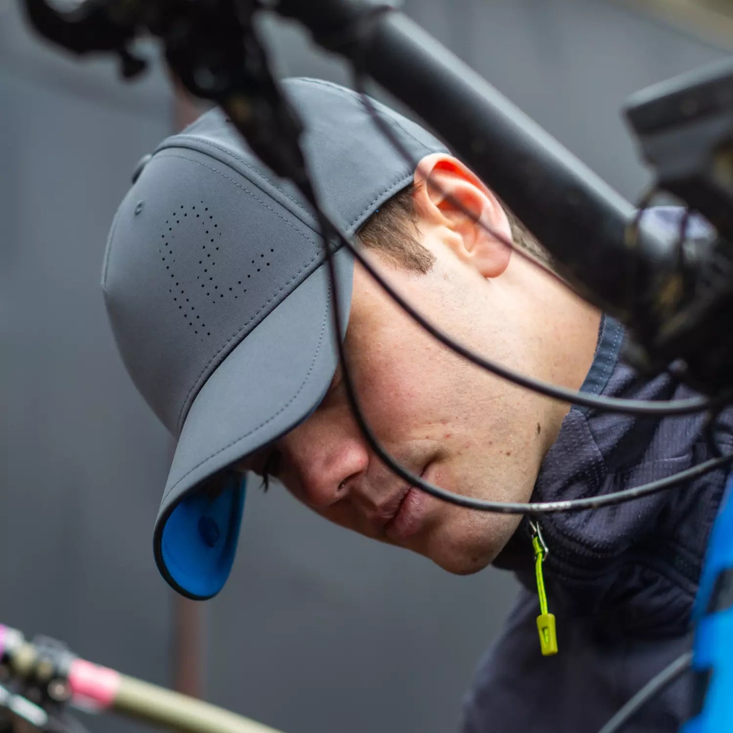 Rewired Matrix Baseball Cap - Grey/Electric Blue