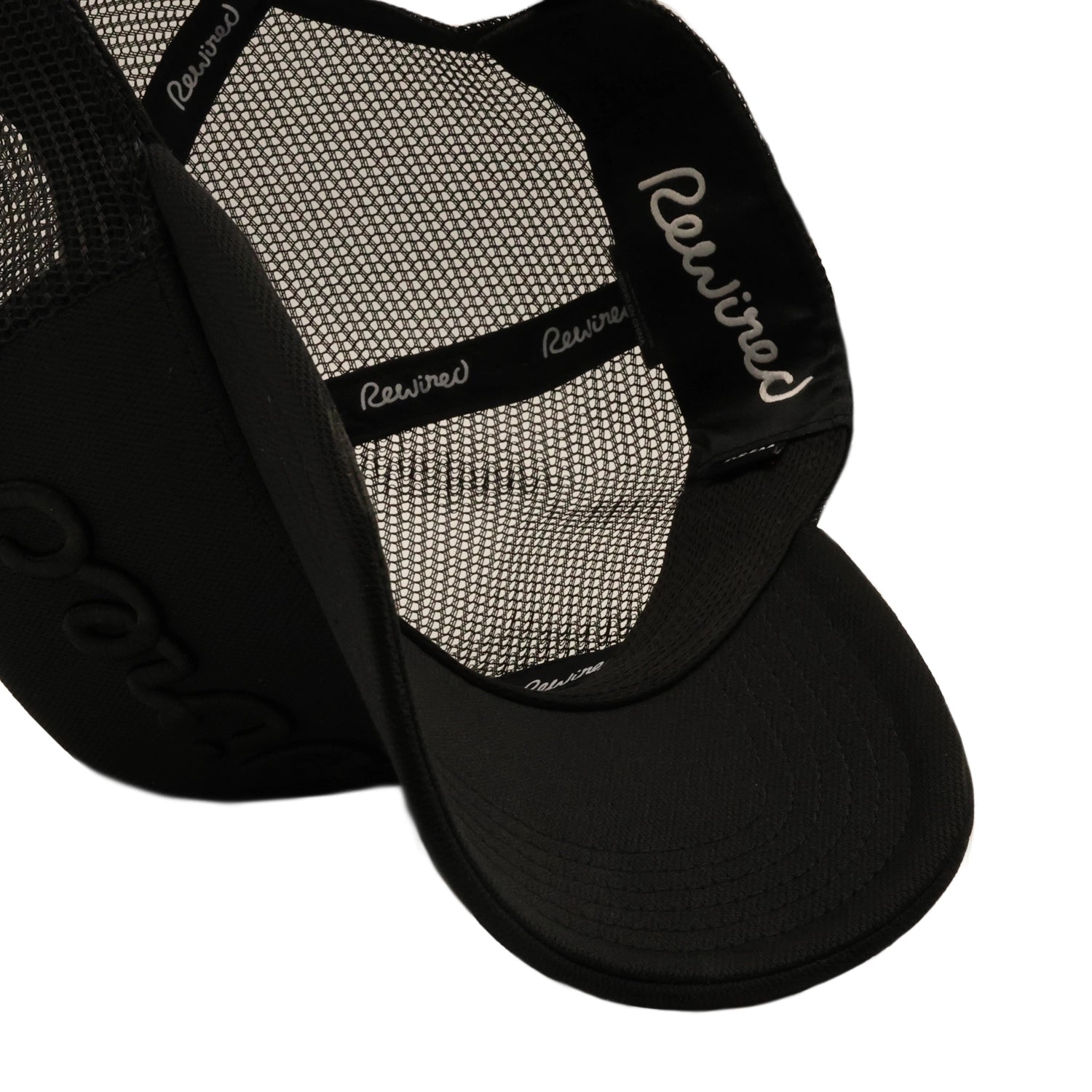 Rewired Script Trucker - Black Tonal - Underneath