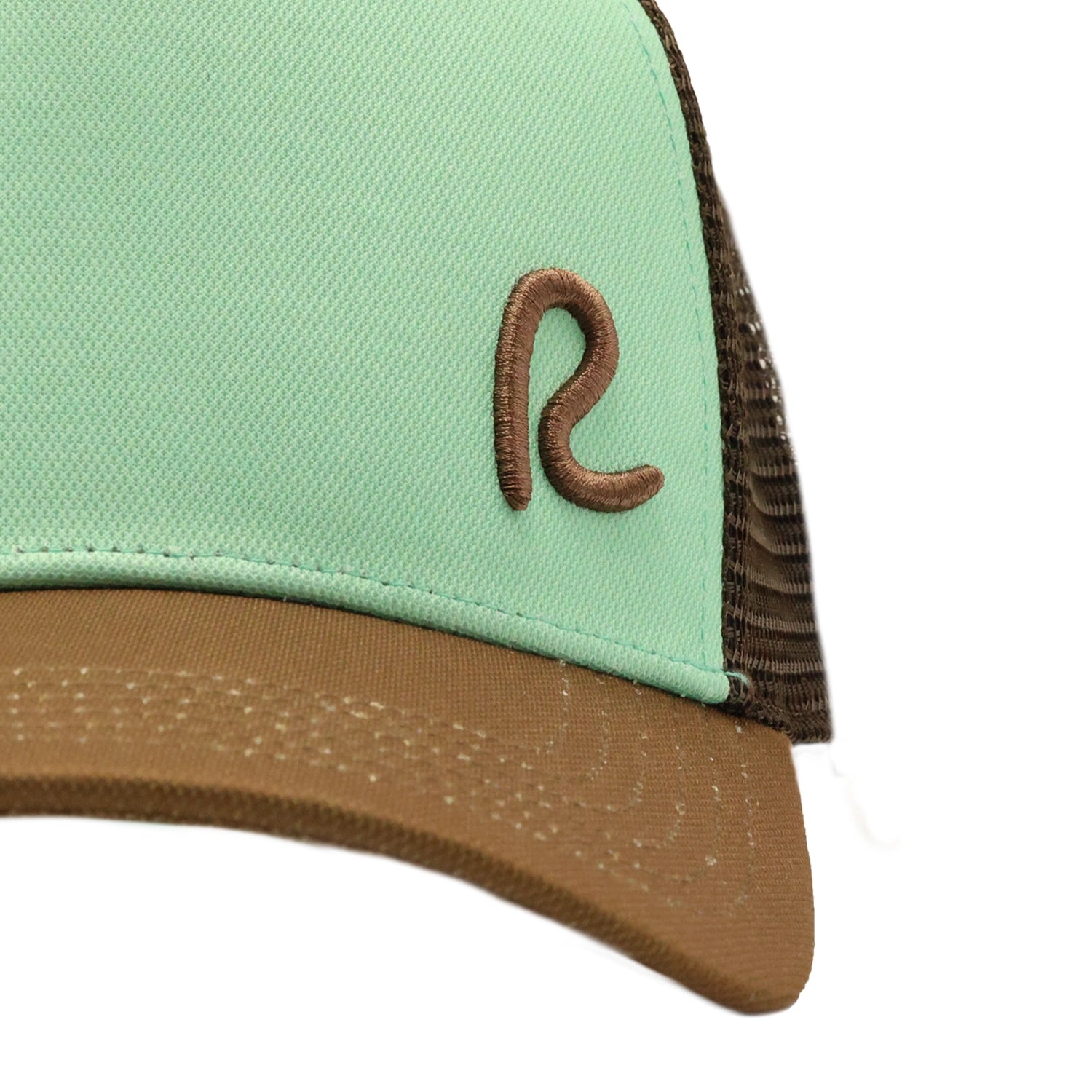 Rewired 2.0 Essential R Trucker Cap - Mint Choc Chip - Front Logo