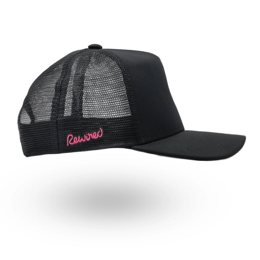 Rewired 2.0 Essential R Trucker Cap - Black/Pink - Right